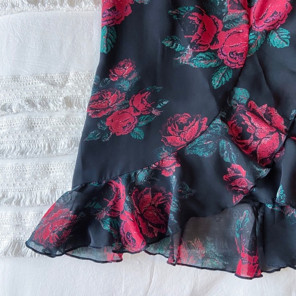 Lovers + Friends Black Red Rose Floral Print Wrap Mini Dress - Picture 6 of 8